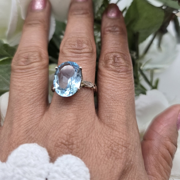 ROMANTIC STERLING SILVER RING - Picture 3 of 5